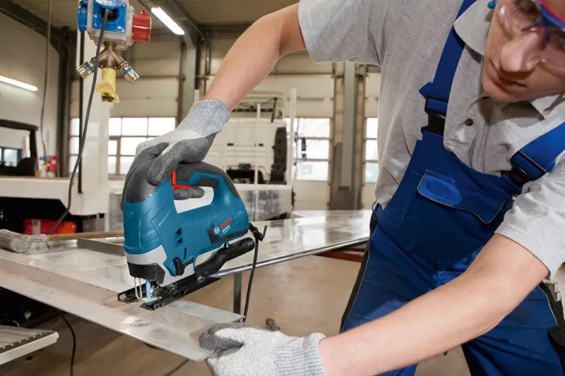 BOSCH GST 90 BE Professional + Kufor