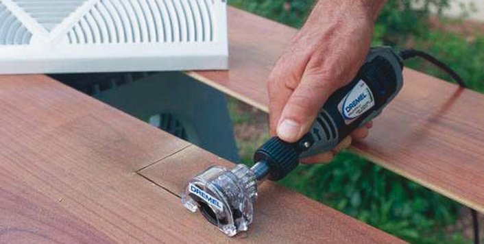 Nástavec minipíly DREMEL 670 