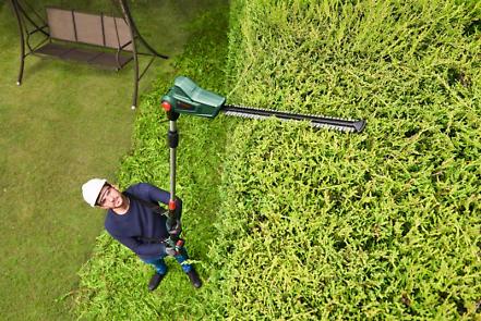 BOSCH UniversalHedgePole 18 0.600.8B3.000