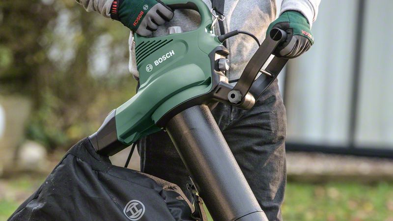 BOSCH UniversalGardenTidy