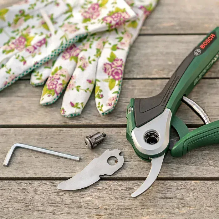 Náhradný nôž pre BOSCH EasyPrune 