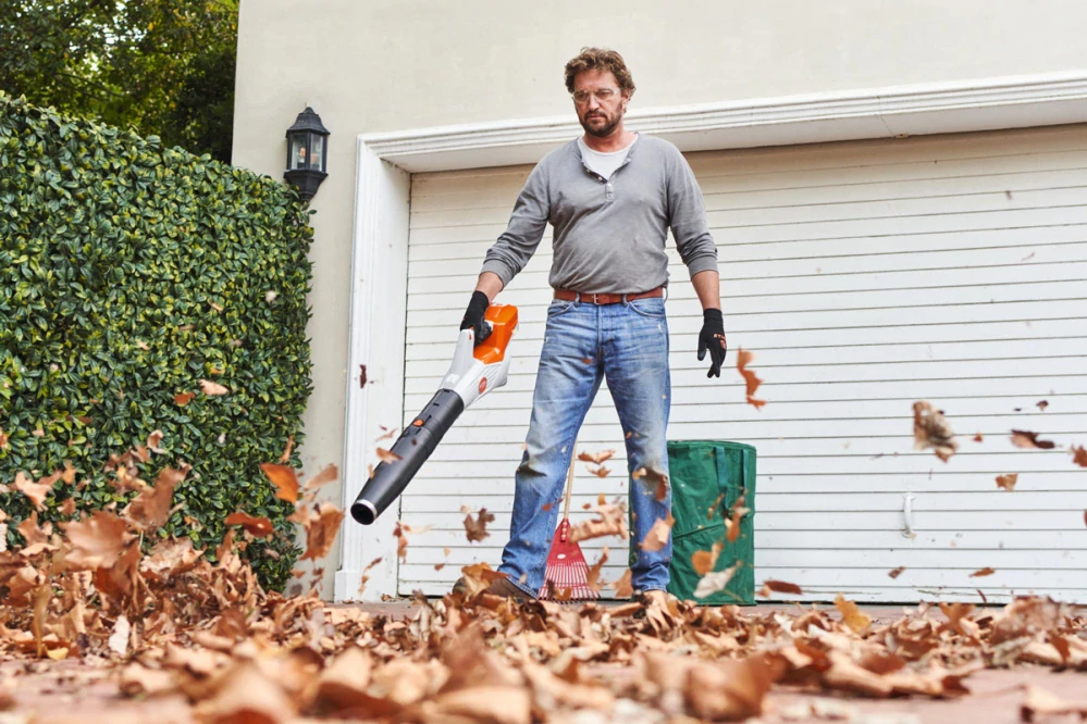 STIHL BGA 60, set 1xAK30 + 1xAL101