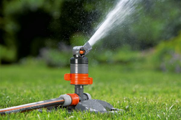 GARDENA turbínový zavlažovač so sánkami