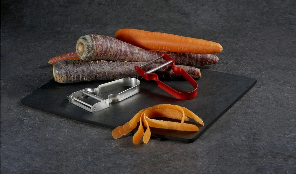 VICTORINOX Rex škrabka na zemiaky 6.0900