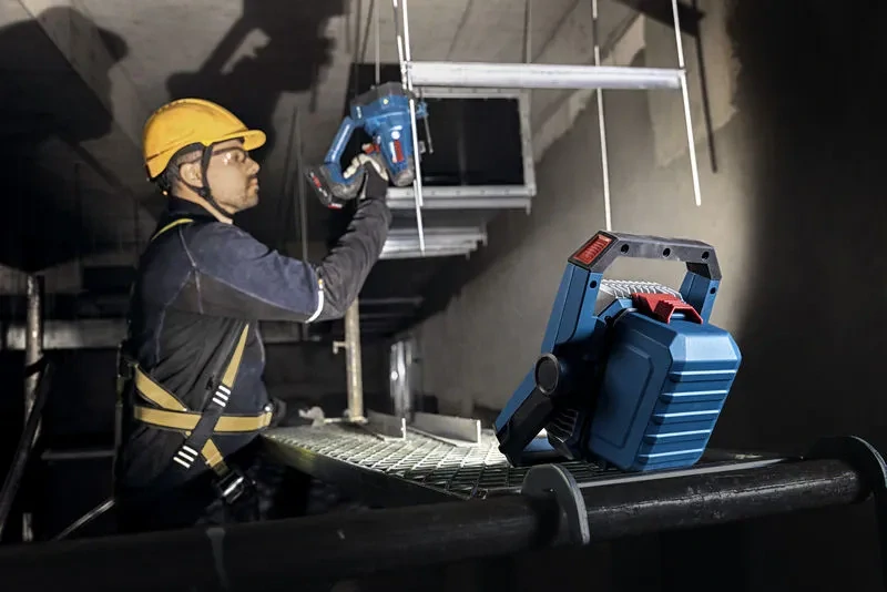 BOSCH GLI 18V-3000 Solo 06014A8100