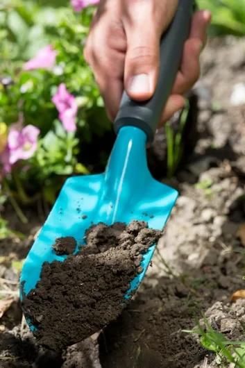 GARDENA kvetinová lopatka široká 8 cm