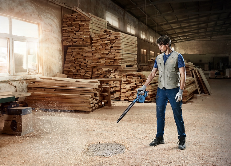 BOSCH GBL 18V-120