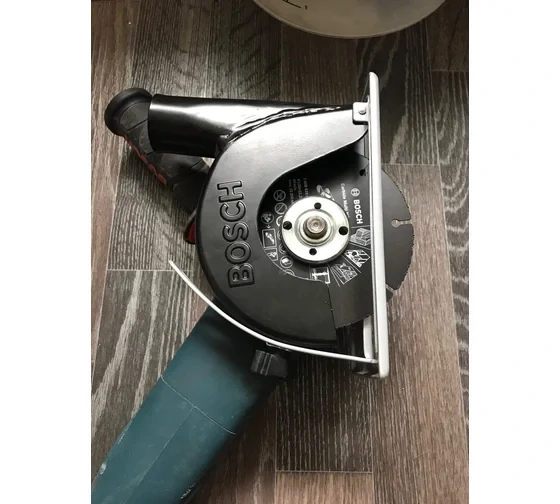 Odsávací kryt na rezanie BOSCH