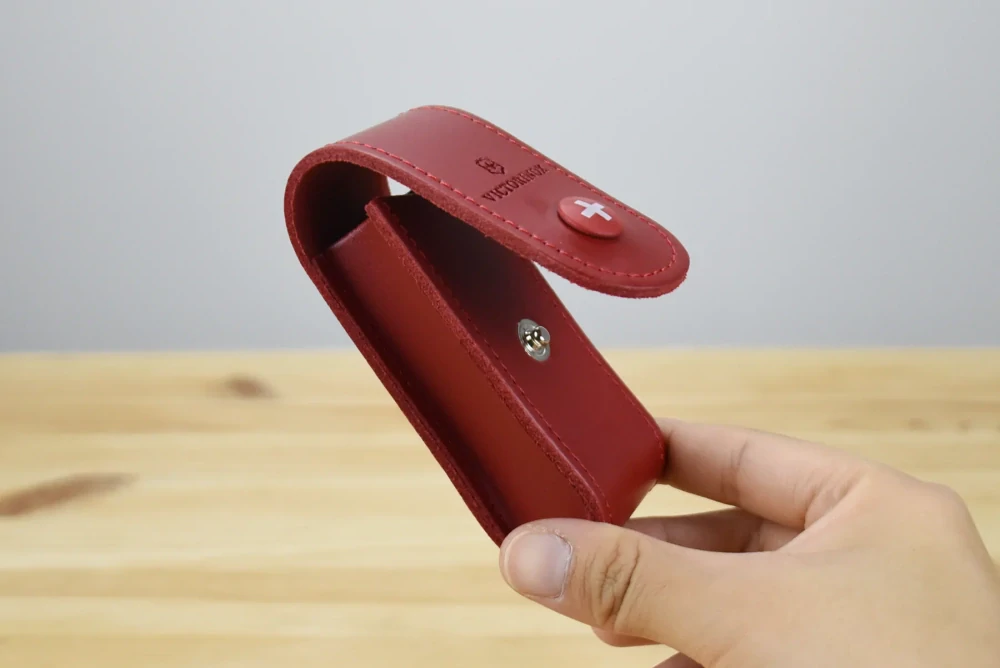 VICTORINOX  Púzdro kožené 4.0520.1 91mm