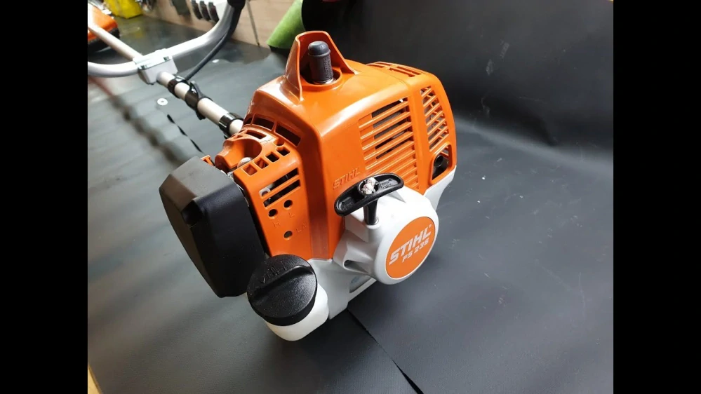 STIHL FS 235