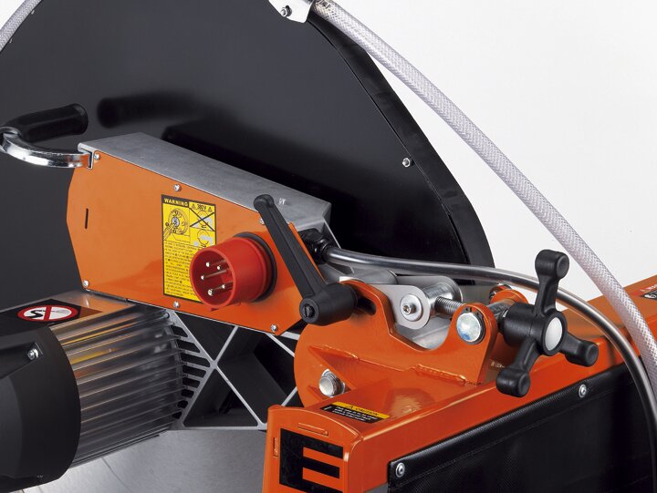 Bloková píla BATTIPAV EXPERT 700 (ref.: 9700)