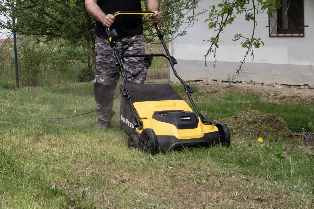Elektrický vertikutátor PROTECO 4v1 PREMIUM