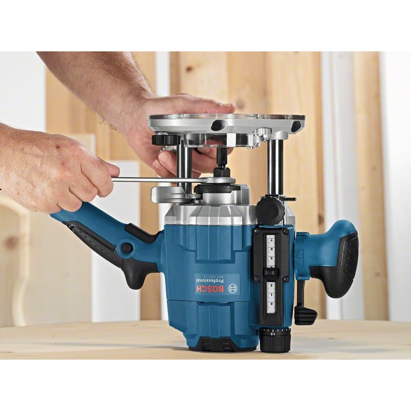 BOSCH GOF 1250 CE