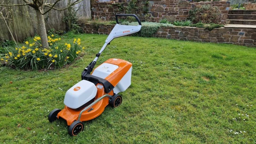 STIHL RMA 248.3 T , set 2xAK30 + 1xAL101