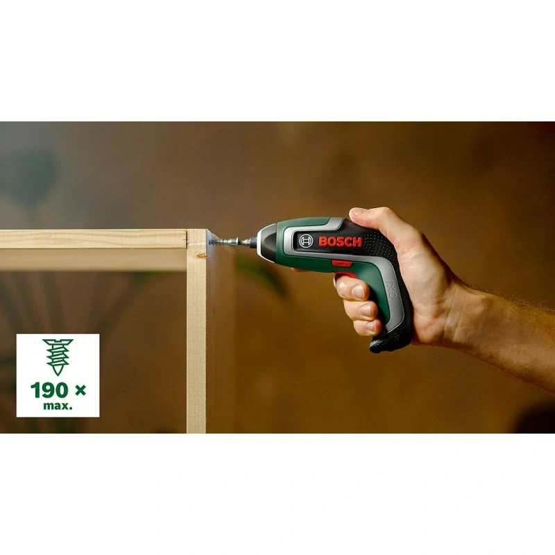 BOSCH IXO 7 Basic 0 603 9E0 00B