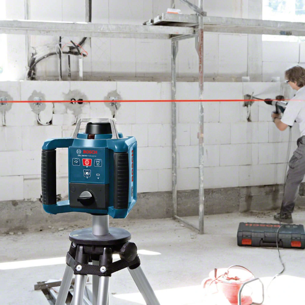 BOSCH GRL 300 HV Set + BT300HD + GR240