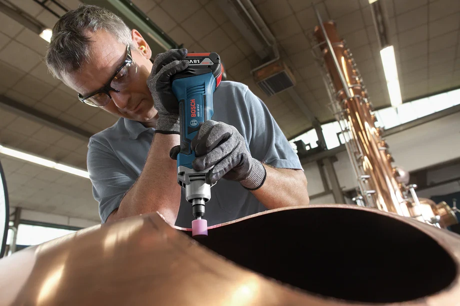 BOSCH GGS 18V-23 LC Professional