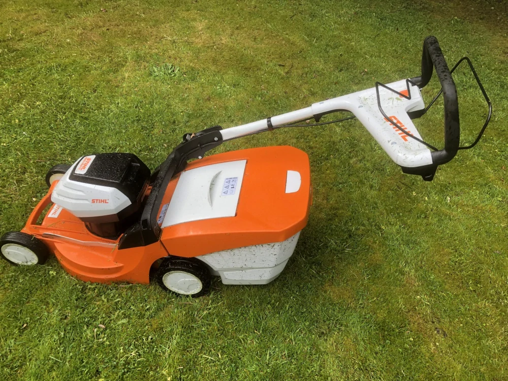 STIHL RMA 448 TC , sólo verzia