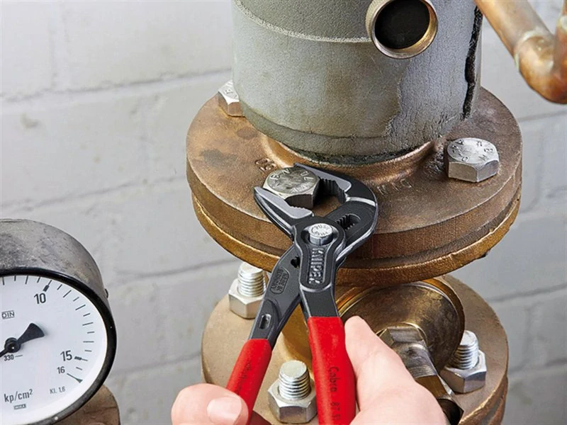 Kliešte prest.150mm Ph Knipex Cobra 8701150