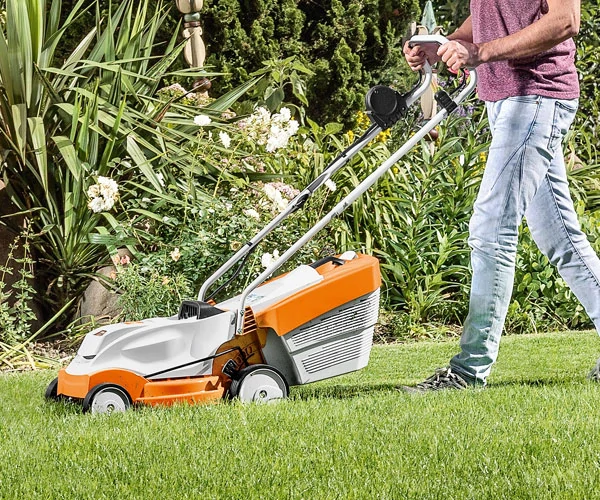 STIHL RMA 235, set 2xAK20 + 1xAL101