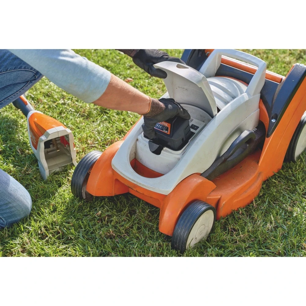 STIHL RMA 239, set 2xAK20 + 1xAL101