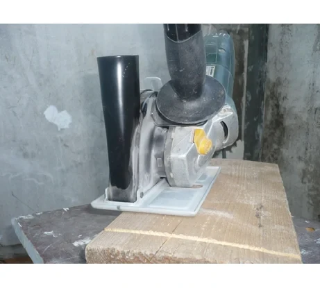 Odsávací kryt na rezanie BOSCH