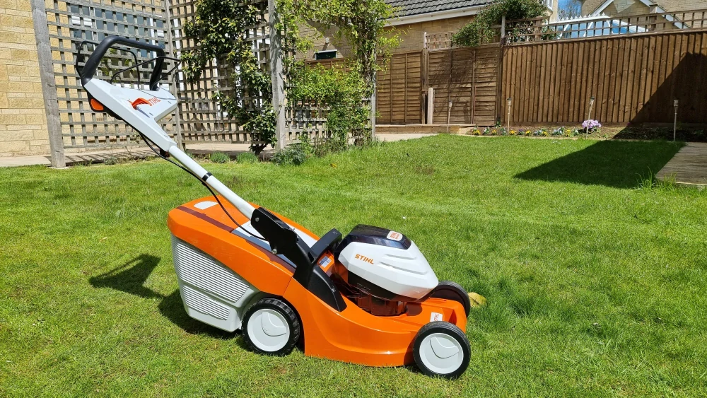 STIHL RMA 443 TC , sólo verzia