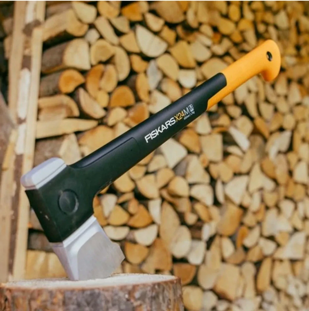 FISKARS X24 - M 1069106