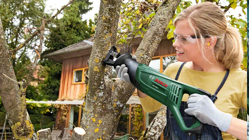 BOSCH PSA 700 E