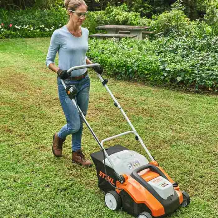 STIHL RLA 240, SET 1x AK30 + 1x AL101