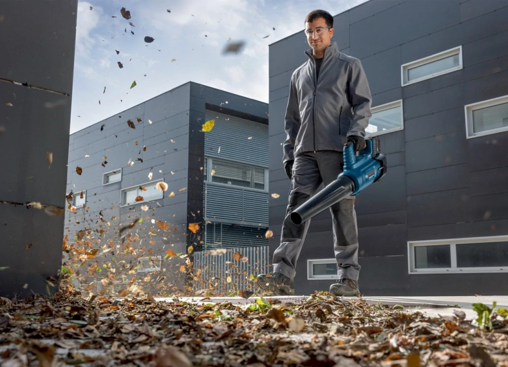 BOSCH GBL 18V-750