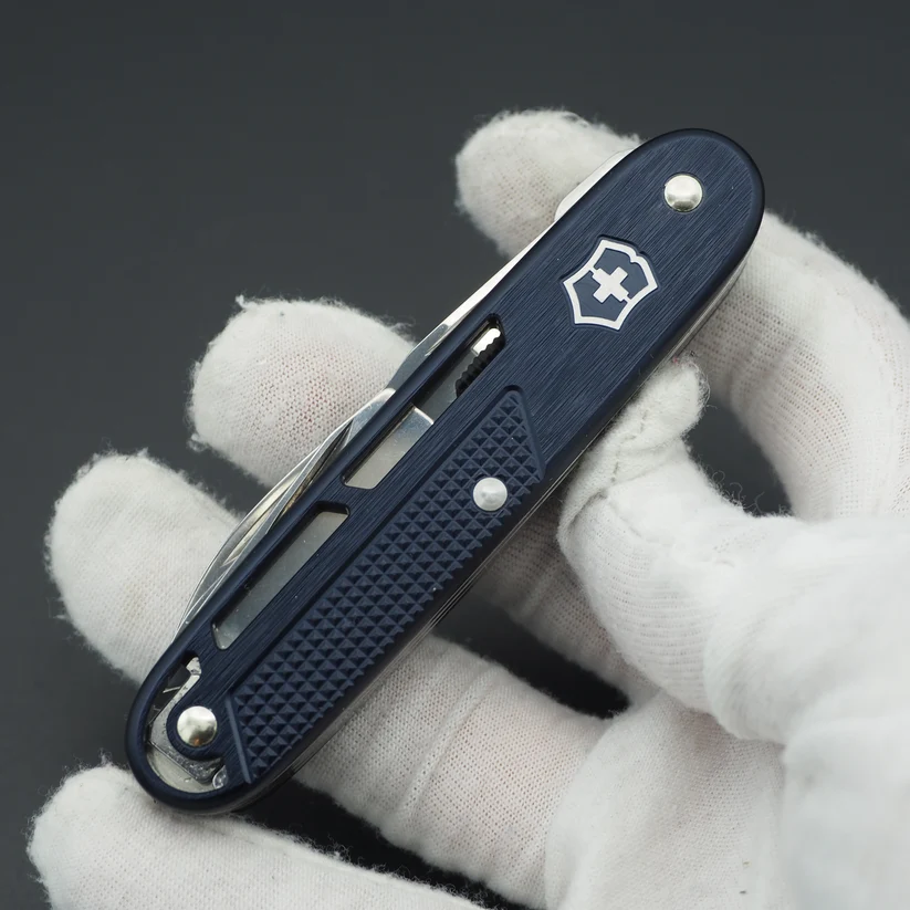VICTORINOX Synergy X Alox 0.8226.22, tmavomodrý