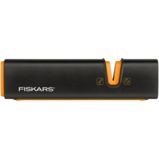 FISKARS Ostrič nožov a sekier Xsharp ™ FISKARS 120740